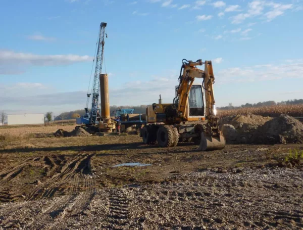 Construction forage Saint-Louis