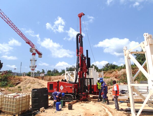 Construction forage Touba